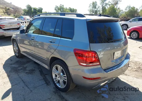 2015 Mercedes-Benz Glk 350 z USA, uszkodzony, nr VIN WDCGG5HB9FG438801